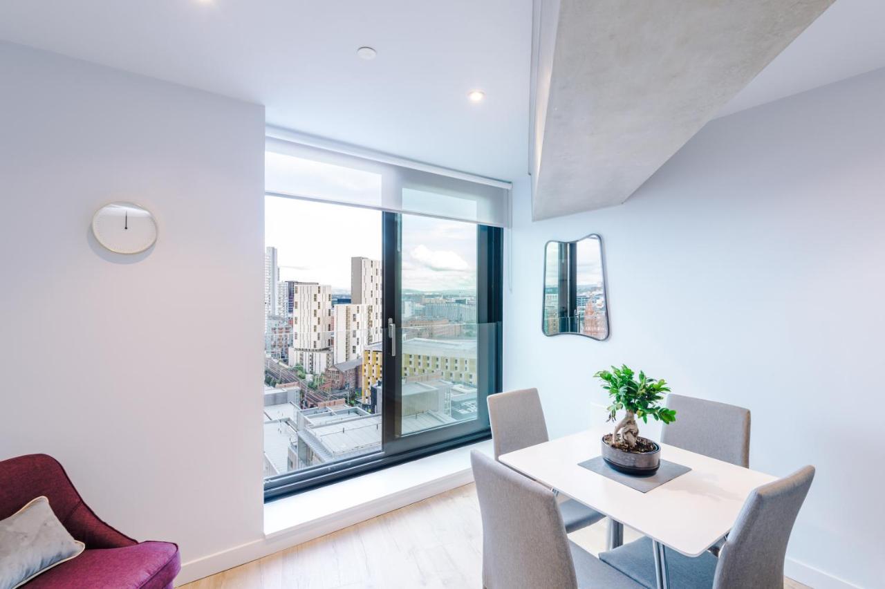 Hilltop Serviced Apartments - Deansgate Manchester Buitenkant foto
