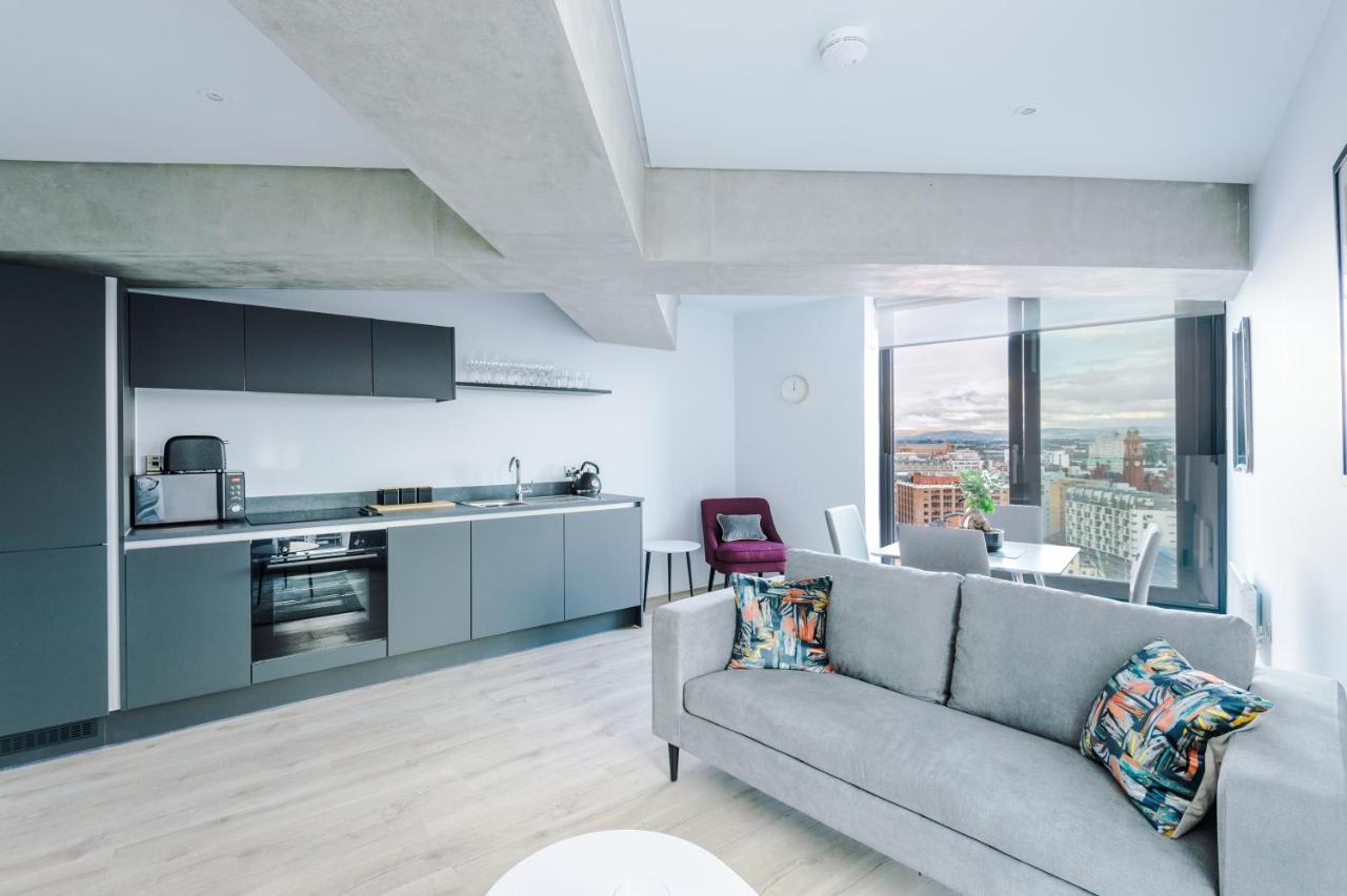 Hilltop Serviced Apartments - Deansgate Manchester Buitenkant foto